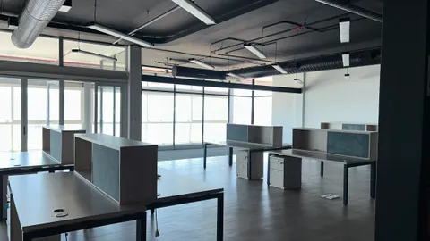 180M2UNIT102HORIZONBAY,TABLEVIEW (5).